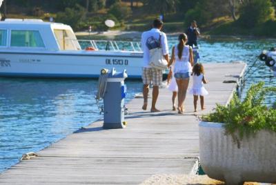 Borromean Islands Private Hop-On Hop-Off Boat Tour from Stresa  Borromean Islands Private Hop-On Hop-Off Boat Tour from Stresa