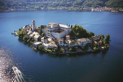 Walking and cruising around Lake Orta Walking and cruising around Lake Orta