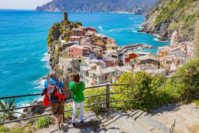 Cinque Terre hiking tour from La Spezia train station Cinque Terre hiking tour from La Spezia train station