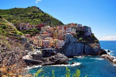 Cinque Terre hiking tour from La Spezia port Cinque Terre hiking tour from La Spezia port