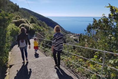 Private Cinque Terre Walking Tour from Anzo-Setta with pesto class Private Cinque Terre Walking Tour from Anzo-Setta with pesto class