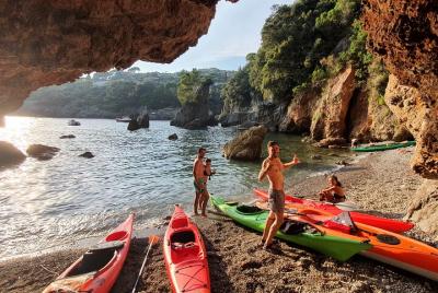 Guided kayak tours Guided kayak tours