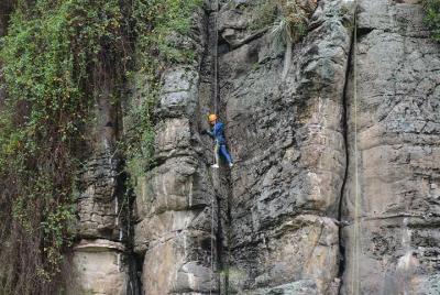 Climbing and rappelling in Suesca (Close to Bogotá)