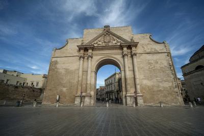 Guided evening visit to Lecce Guided evening visit to Lecce
