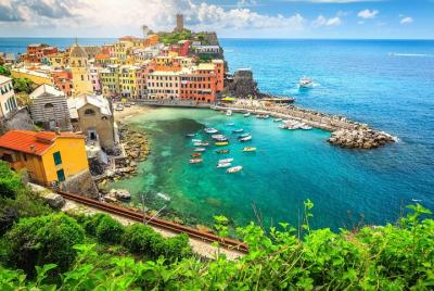 Pisa and the Cinque Terre from the Livorno Cruise Port Pisa and the Cinque Terre from the Livorno Cruise Port