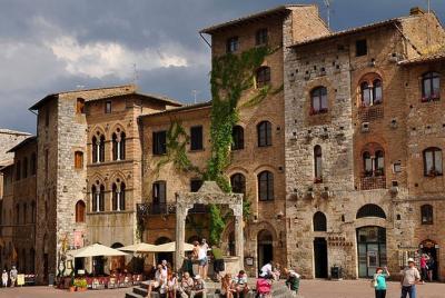 Livorno ShoreExcursion: Siena Monteriggioni San Gimignano with Lunch&WineTasting Livorno ShoreExcursion: Siena Monteriggioni San Gimignano with Lunch&WineTasting