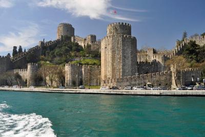 Full Day Cruise Tour in Bosphorus and Two Continents Full Day Cruise Tour in Bosphorus and Two Continents