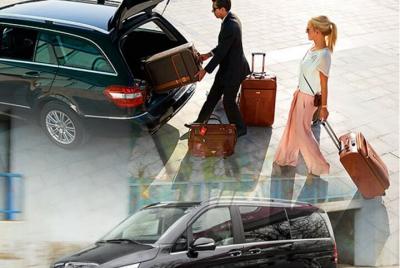 Transfer Fiumicino FCO Airport to/from Forte dei Marmi optional Orbetello Stop