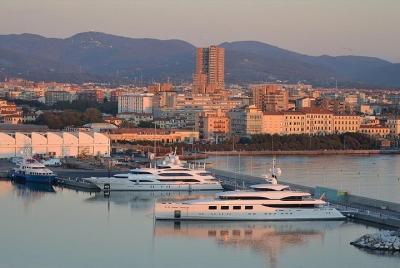 Private Transfer: Fiumicino Airport (FCO) to Livorno or vice versa Private Transfer: Fiumicino Airport (FCO) to Livorno or vice versa