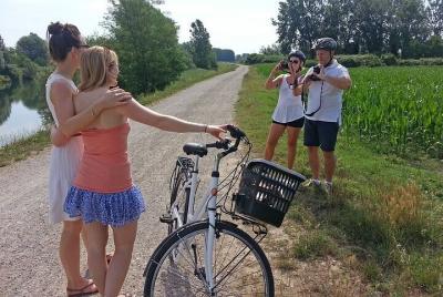 Private Bike and Wine Hal-Day Tour in Lucca Private Bike and Wine Hal-Day Tour in Lucca