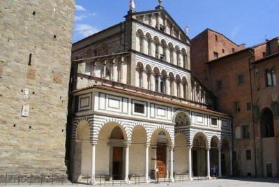 Pistoia: private walking tour with a local guide Pistoia: private walking tour with a local guide