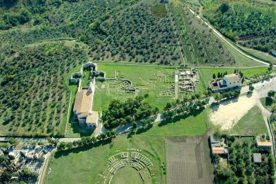 Venosa tour guide: one of the most important roman places near Matera Venosa tour guide: one of the most important roman places near Matera