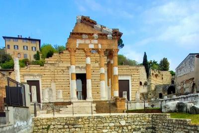 Brescia and Franciacorta outlet full-day tour Brescia and Franciacorta outlet full-day tour