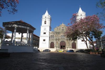 Panama City Tour (Old Panama, Canal, Casco Viejo And Causeway) Panama City Tour (Old Panama, Canal, Casco Viejo And Causeway)