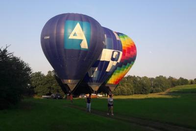 Milan hot air balloon flight Monday-Friday afternoon
