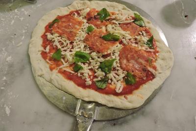 Gelato and Pizza making class in Milan