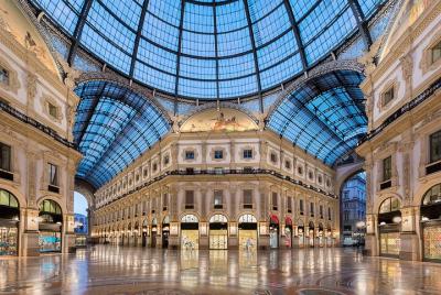 Private Transfer between Linate Airport and Milan Private Transfer between Linate Airport and Milan