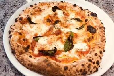 Pompeii and Pizza Gourmet with Guide and Lunch from Naples Pompeii and Pizza Gourmet with Guide and Lunch from Naples