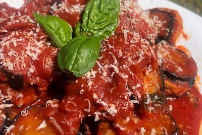 Be my Guest at Dinner ! Taste and experience an authentic Neapoli Be my Guest at Dinner ! Taste and experience an authentic Neapoli