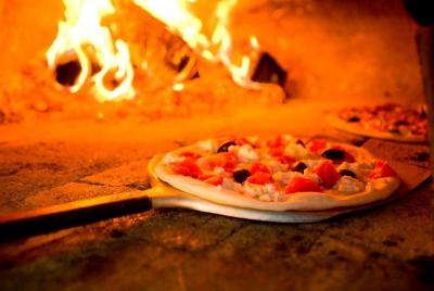 Experience Naples: Pizza School, Learn the authentic art of makin Experience Naples: Pizza School, Learn the authentic art of makin