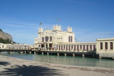 Tour Monte Pellegrino, Villino Florio & Mondello