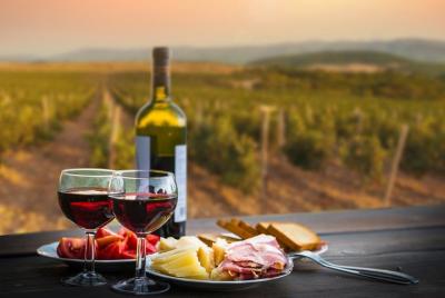 From Parma: Private Wine tour with tasting From Parma: Private Wine tour with tasting