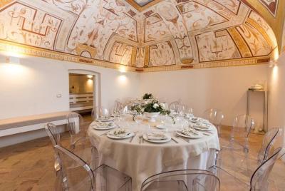 Private Wine Tasting at the Ramazzano Castle Private Wine Tasting at the Ramazzano Castle