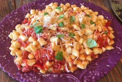 Live Online Italian Cooking Class with Raffaella from Perugia Live Online Italian Cooking Class with Raffaella from Perugia