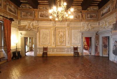 Todi Pongelli Palace with a private guide Todi Pongelli Palace with a private guide