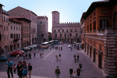 Private Transfer: Ciampino Airport (CIA) to Todi or vice versa Private Transfer: Ciampino Airport (CIA) to Todi or vice versa