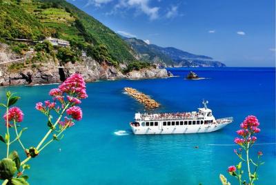 Cinque Terre tour in Small Group from Pisa Cinque Terre tour in Small Group from Pisa