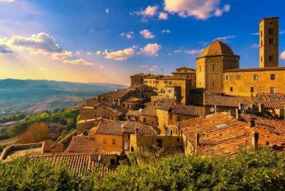 Full-Day Volterra San Gimignano Private Tour with Wine Tasting