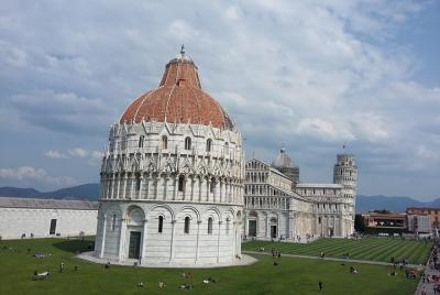 Pisa highlights with final aperitivo Pisa highlights with final aperitivo