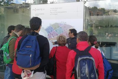 Pompeii and Herculaneum with an archaeologist, small group and sk