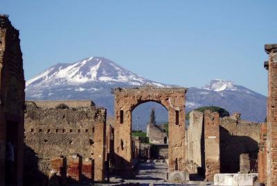 SkipTheLine Fast Access Pompeii Archaeological Park with Expert T SkipTheLine Fast Access Pompeii Archaeological Park with Expert T