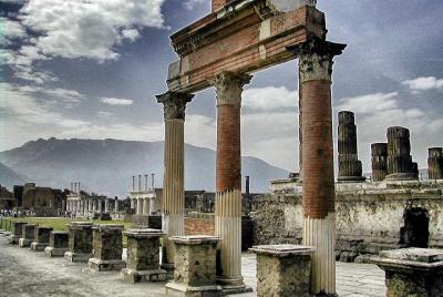 Pompeii SmallGroup SkipTheLine Pompeii SmallGroup SkipTheLine