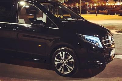 From Ravello: deluxe transfer to Naples By English speaking drive