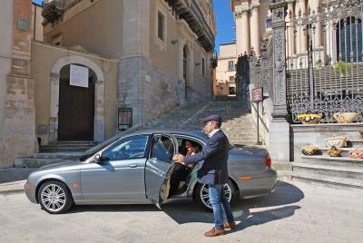 transfer da Comiso aeroporto a Ragusa  transfer da Comiso aeroporto a Ragusa