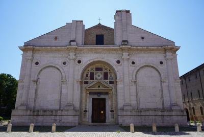 Private Walking Tour of the City of Rimini
