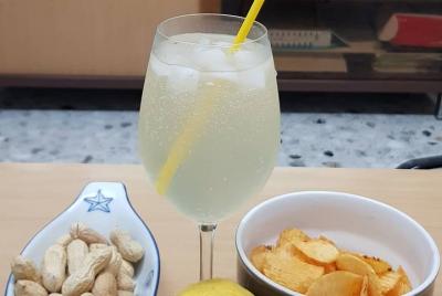 Limoncello Spritz cocktail - Amalfi coast - online experience