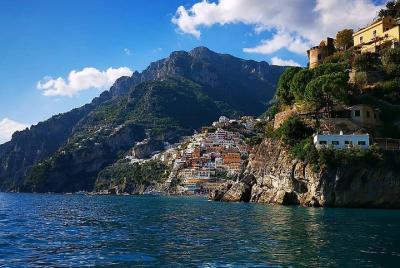 Private Amalfi Coast Tour with 40 "Bay Private Amalfi Coast Tour with 40