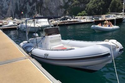 Rental inflatable boat predator 6.80 with license Rental inflatable boat predator 6.80 with license