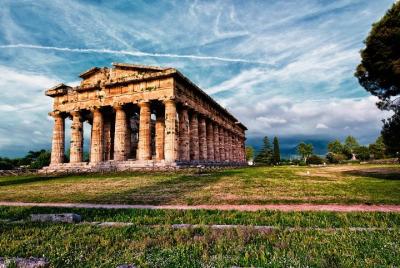 Paestum: Temples&Archaeological Museum with Your Local Archaeologist Paestum: Temples&Archaeological Museum with Your Local Archaeologist