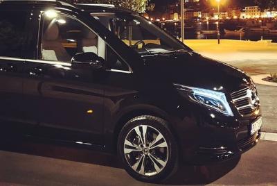 From Amalfi area: private and luxury transfer to Rome city center or airports From Amalfi area: private and luxury transfer to Rome city center or airports