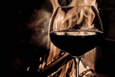 Wine Tasting & Winter Lunch by the Fireplace Wine Tasting & Winter Lunch by the Fireplace