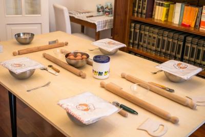 Private pasta-making class at a local Private pasta-making class at a local's home with tasting in Siena