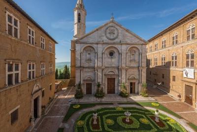 Private Tour: Pienza and Montalcino Organic Cheese and Wine Tour Private Tour: Pienza and Montalcino Organic Cheese and Wine Tour