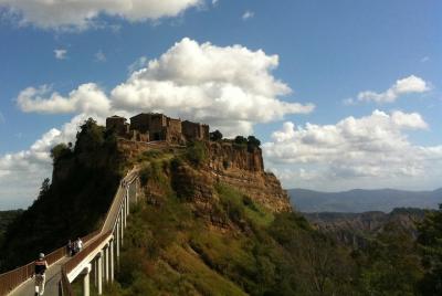 Siena to Roma: Orvieto and Civita Bagnoregio Transfer Tour Siena to Roma: Orvieto and Civita Bagnoregio Transfer Tour