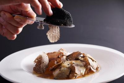Private Tour: Truffle Hunting Experience with Lunch Private Tour: Truffle Hunting Experience with Lunch