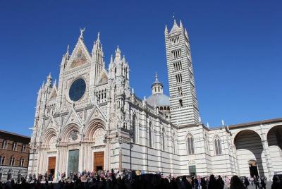 Private Transfer: Ciampino Airport (CIA) to Siena or vice versa Private Transfer: Ciampino Airport (CIA) to Siena or vice versa